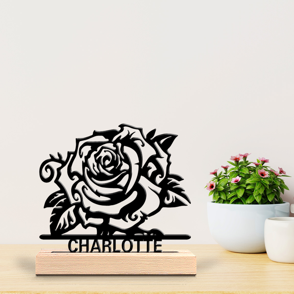Letter S Art Craft - 1 ชิ้น รูปปั้นโลหะรูปดอกกุหลาบเรียบง่าย พร้อมตัวอักษรสลักชื่อ ของตกแต่งงานฝีมือ ฐานไม้